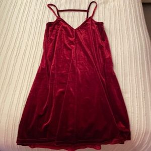 Red velvet dress. Brand mimi chica. Size small. Worn once, great condition.